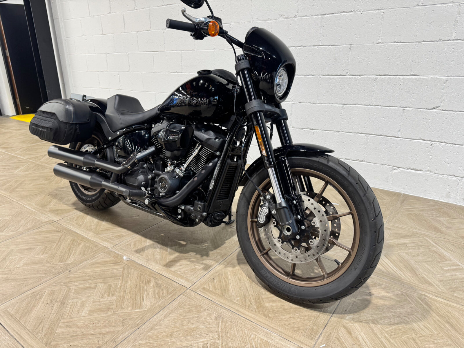 2024 HARLEY DAVIDSON FXLR
