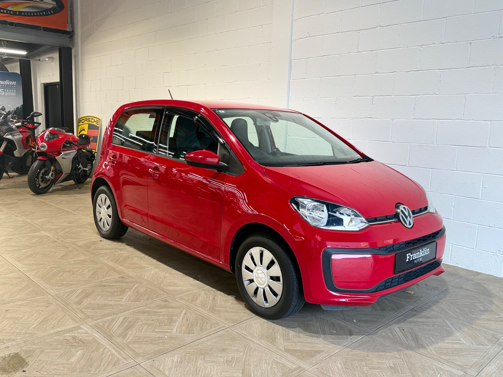 2017 Volkswagen up! TAKE UP