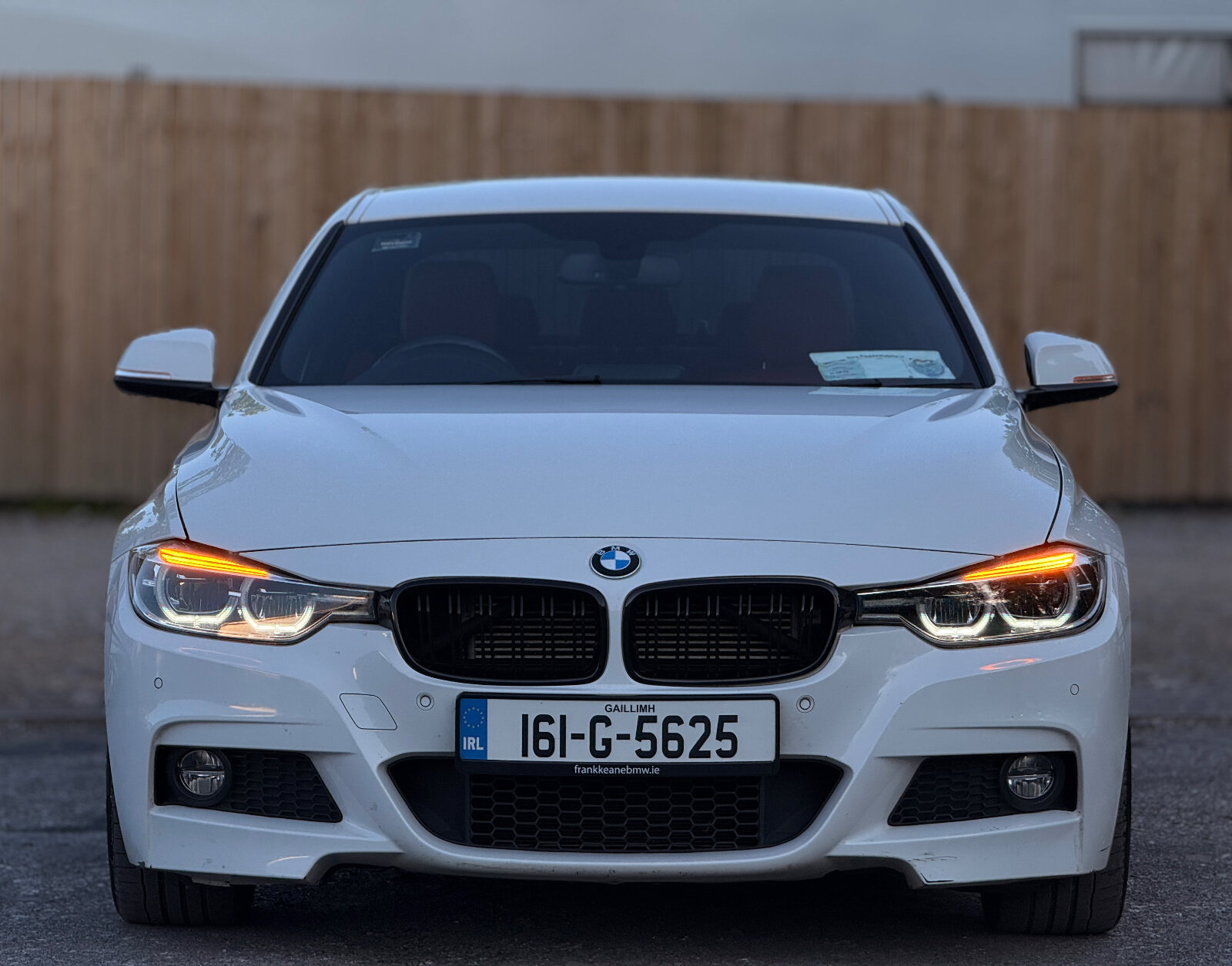 BMW 330 2016 M Sport Plug in Hybrid