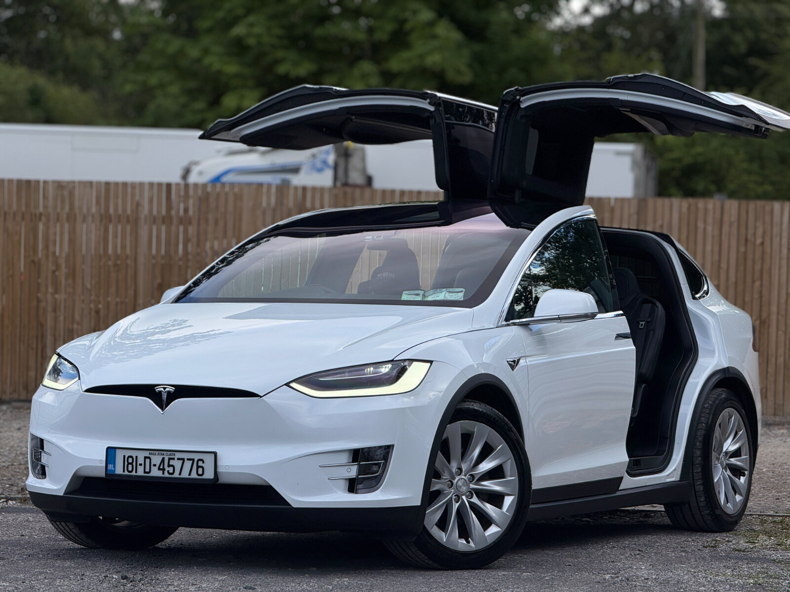Tesla Model X 2018 100D 100kWh NEW NCT