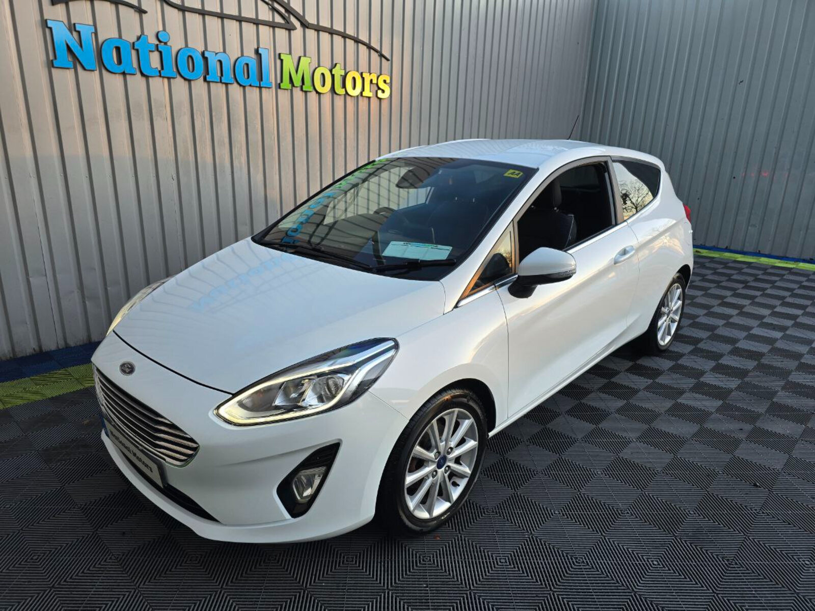 2018 Ford Fiesta TITANIUM 1.0 Petrol - Image 7