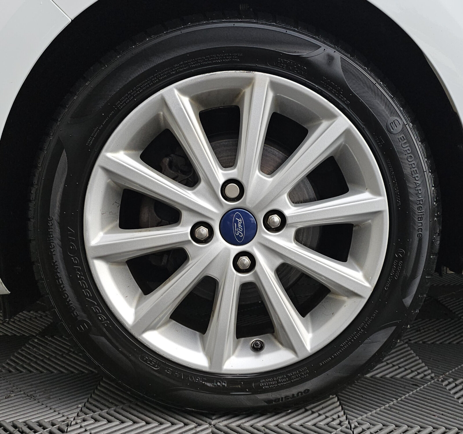 2018 Ford Fiesta TITANIUM 1.0 Petrol - Image 9