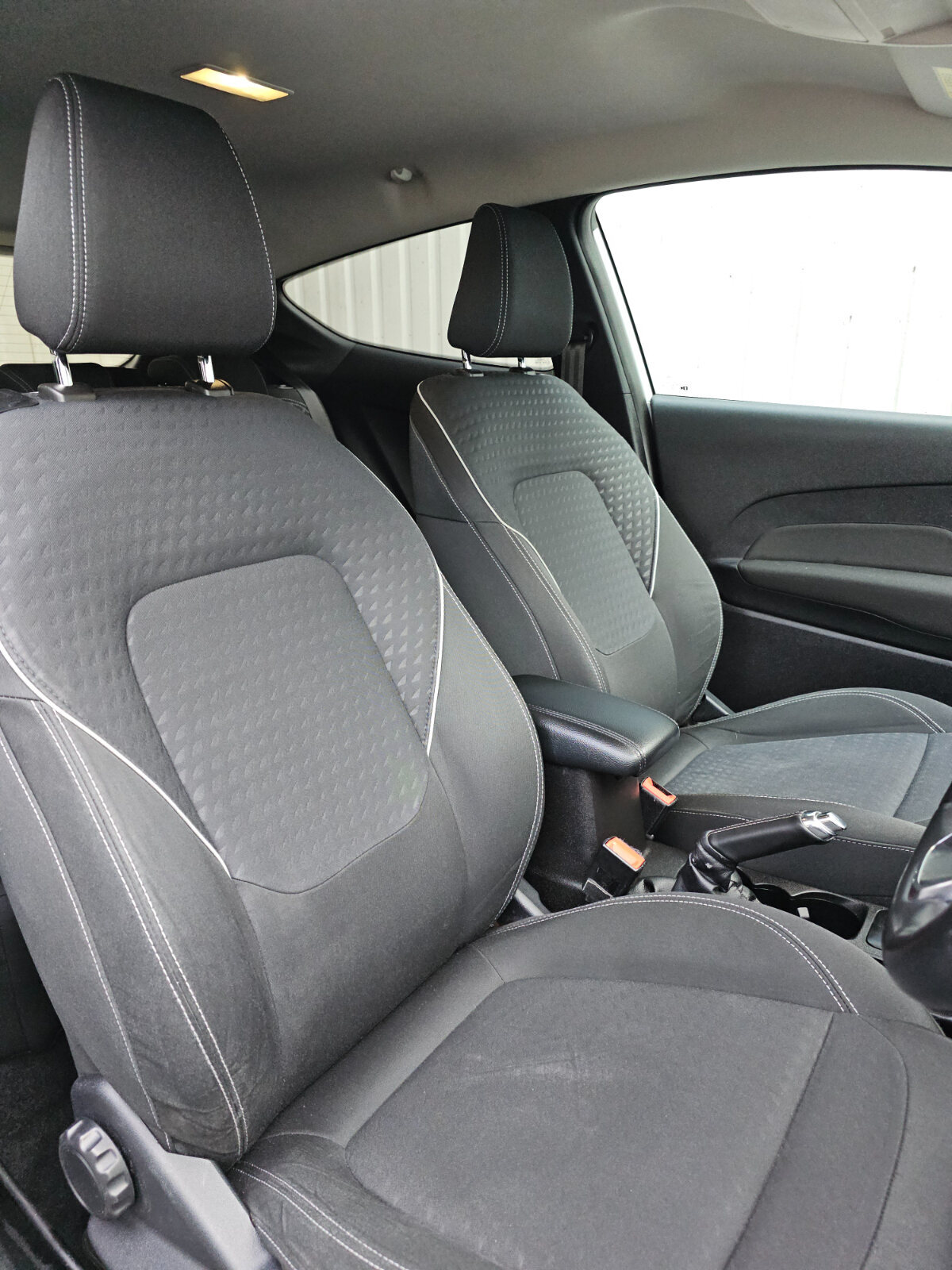 2018 Ford Fiesta TITANIUM 1.0 Petrol - Image 12