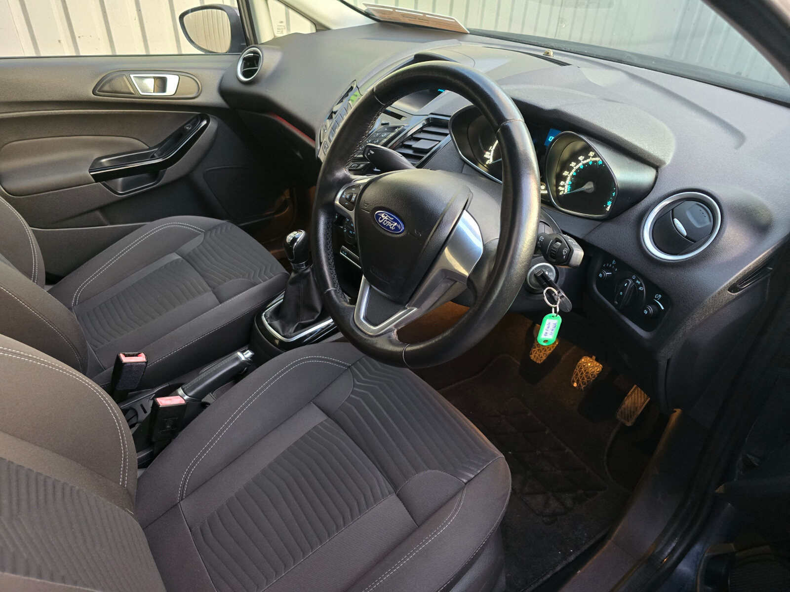 2014 Ford Fiesta 1.0 Petrol ZETEC - Image 11
