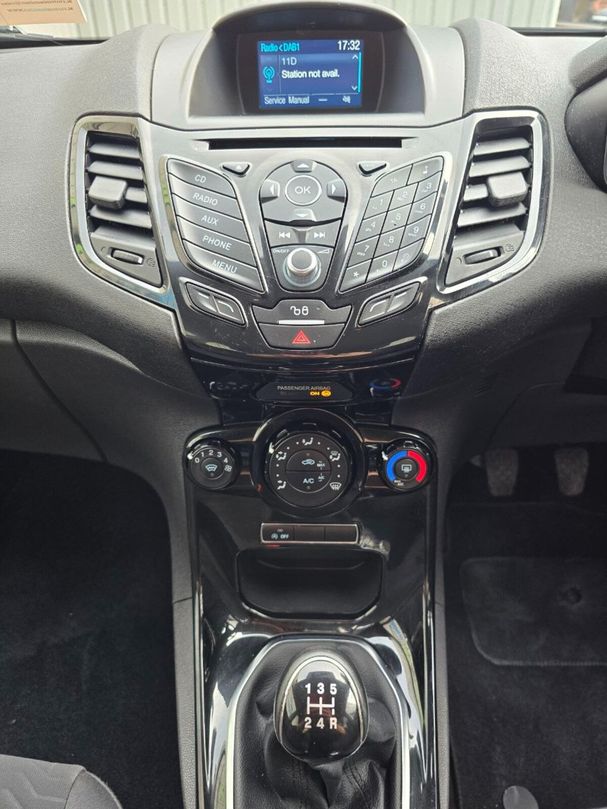 2016 Ford Fiesta 1.0 Petrol - Image 13