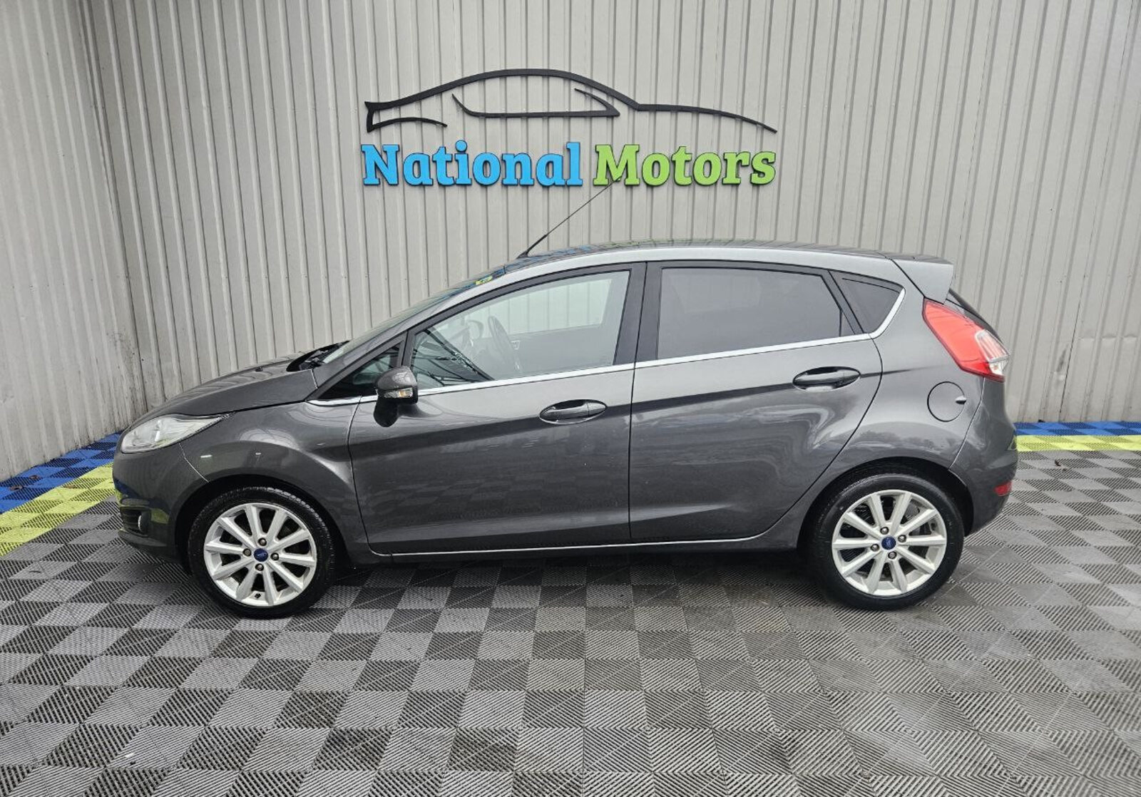 2016 Ford Fiesta TITANIUM 1.0 Petrol - Image 6