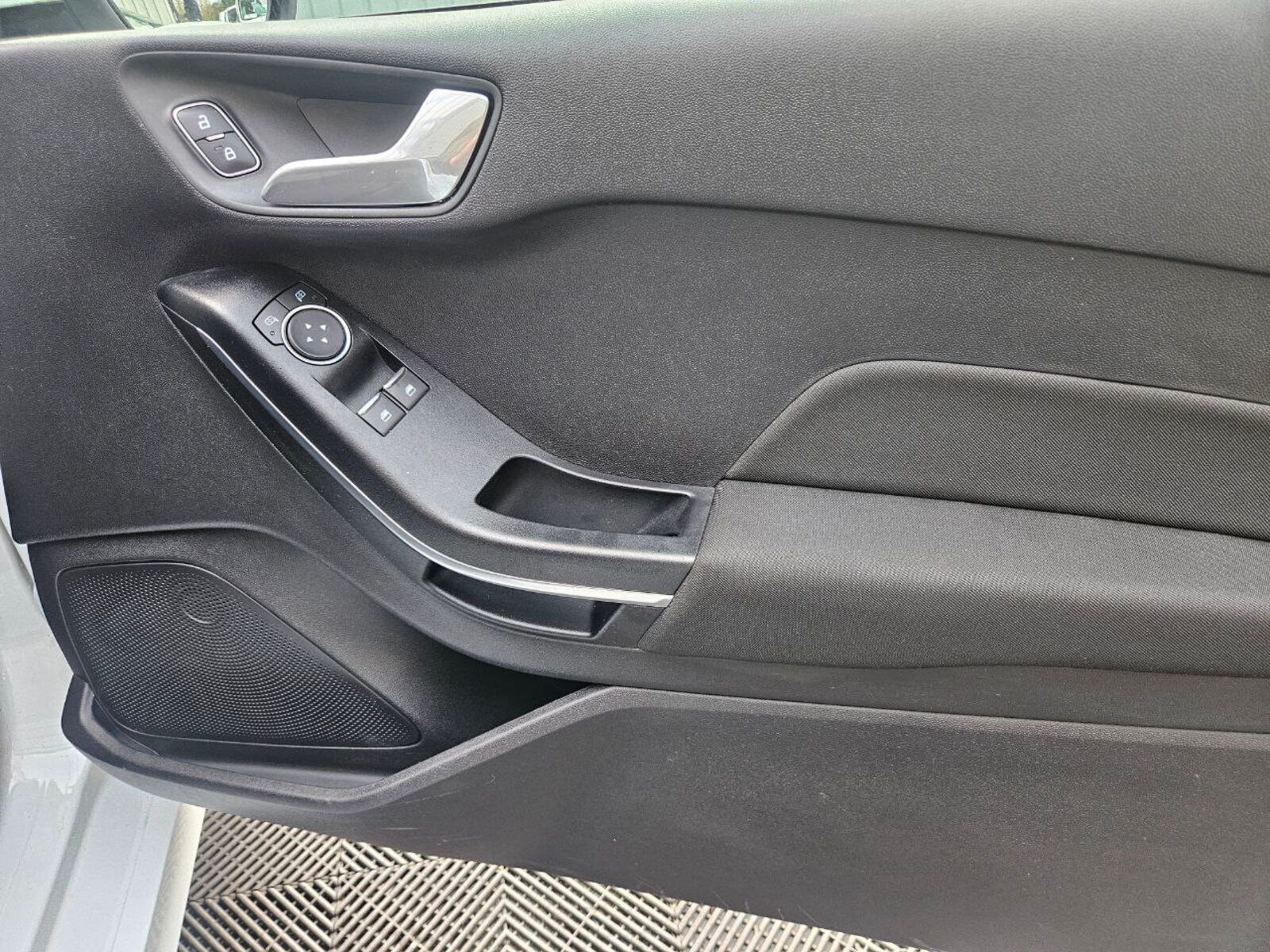 2019 Ford Fiesta ST-LINE 1.0 Petrol - Image 18