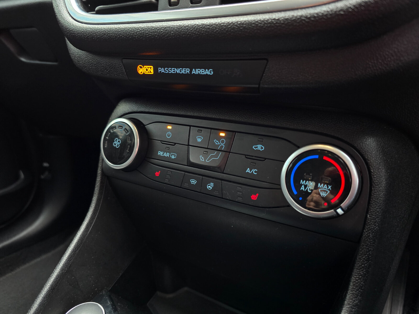 2019 Ford Fiesta 1.1L Ti-VCT Titanium - Image 13