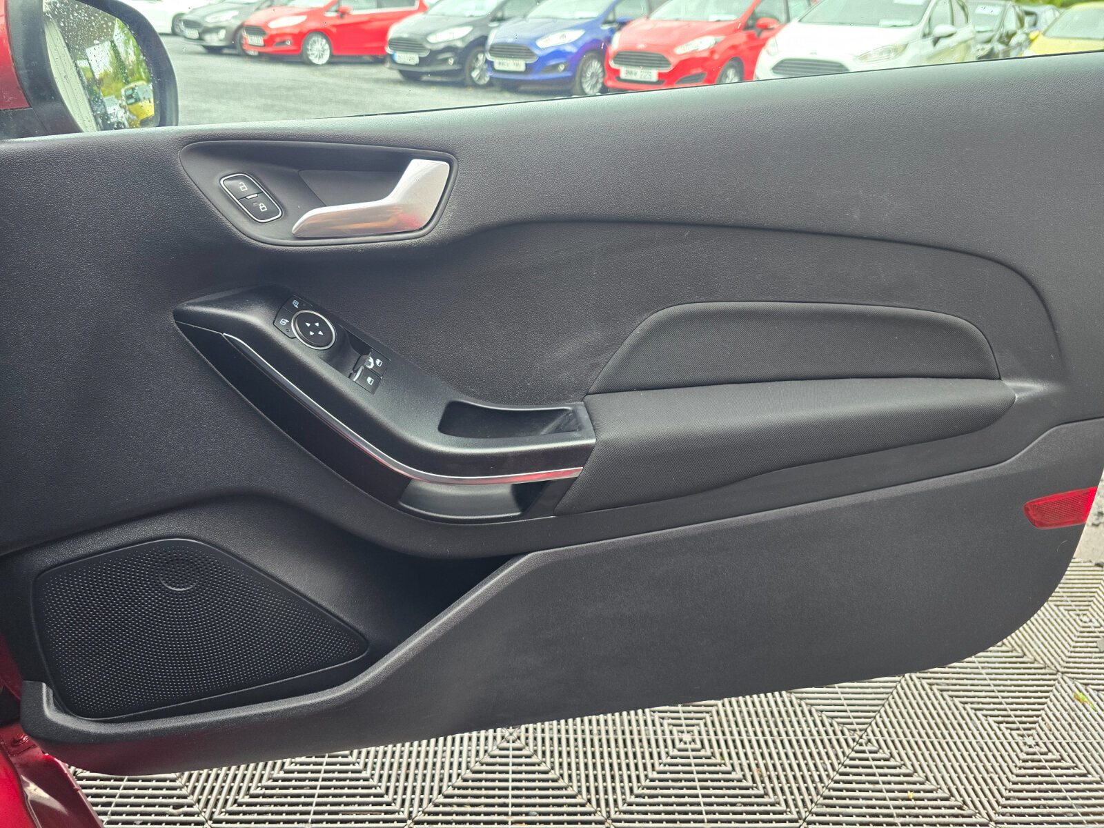2018 Ford Fiesta 83k mi ZETEC 1.0 Petrol - Image 19