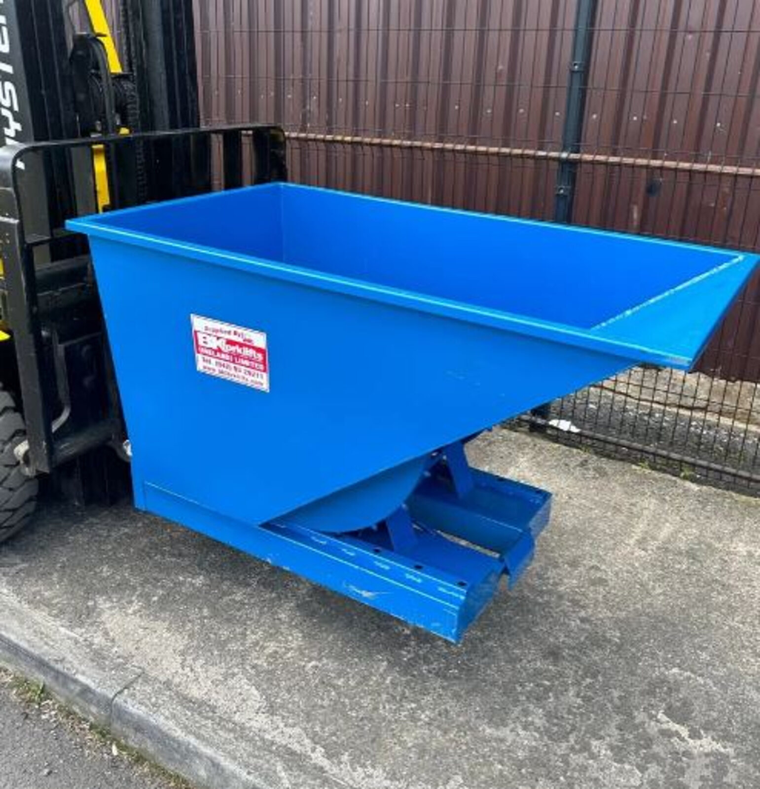 Forklift Skips (New)