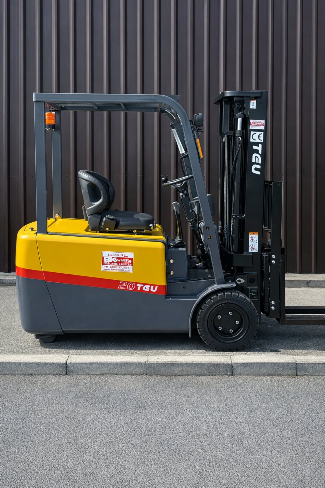 New TEU Electric Forklift