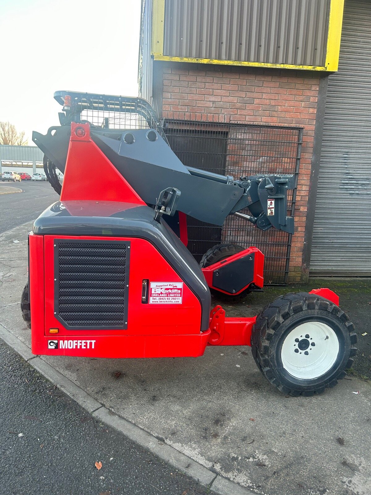 Moffett Mounty Tele-Ram