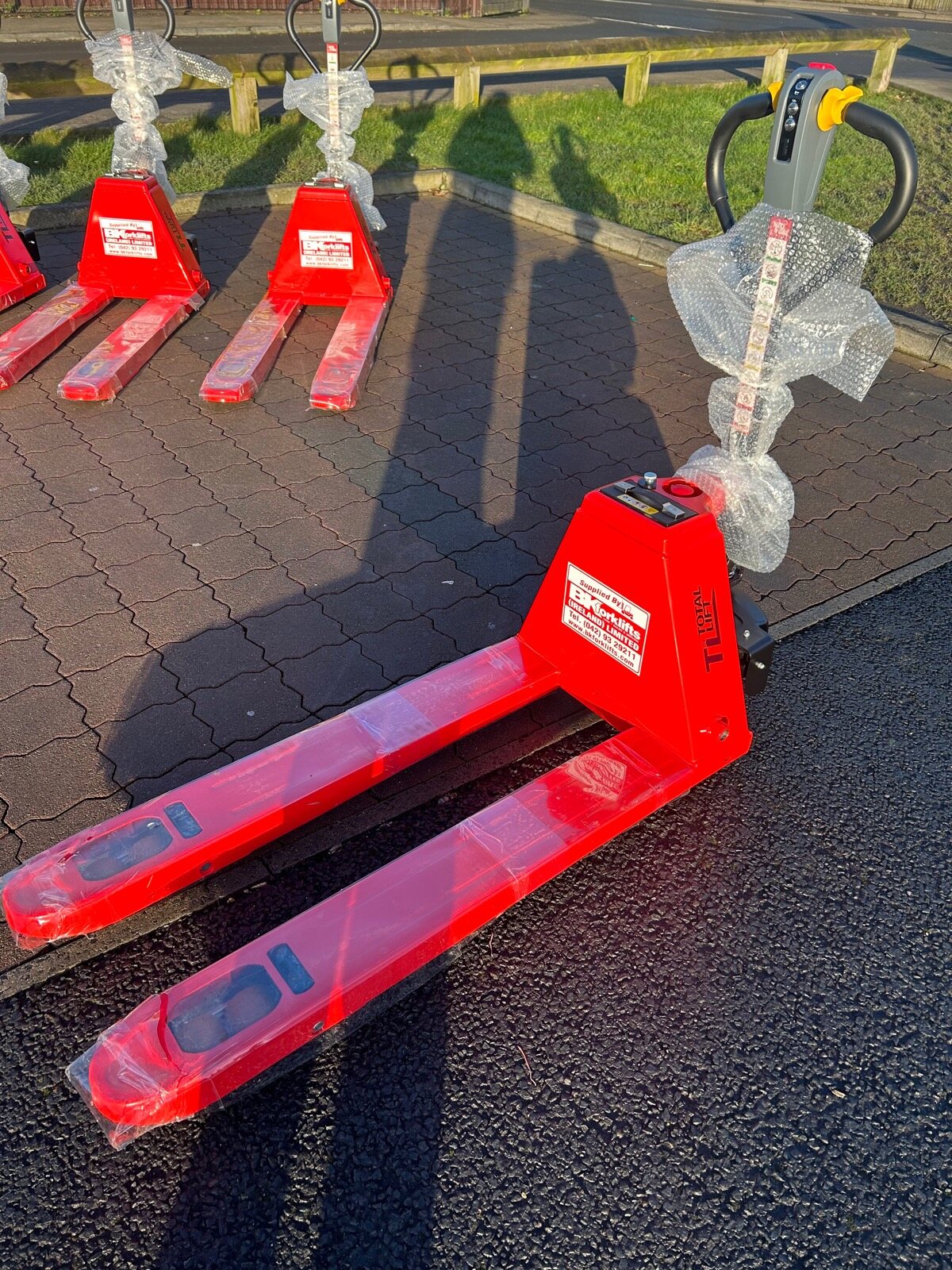 New Electric Pallet Trucks
