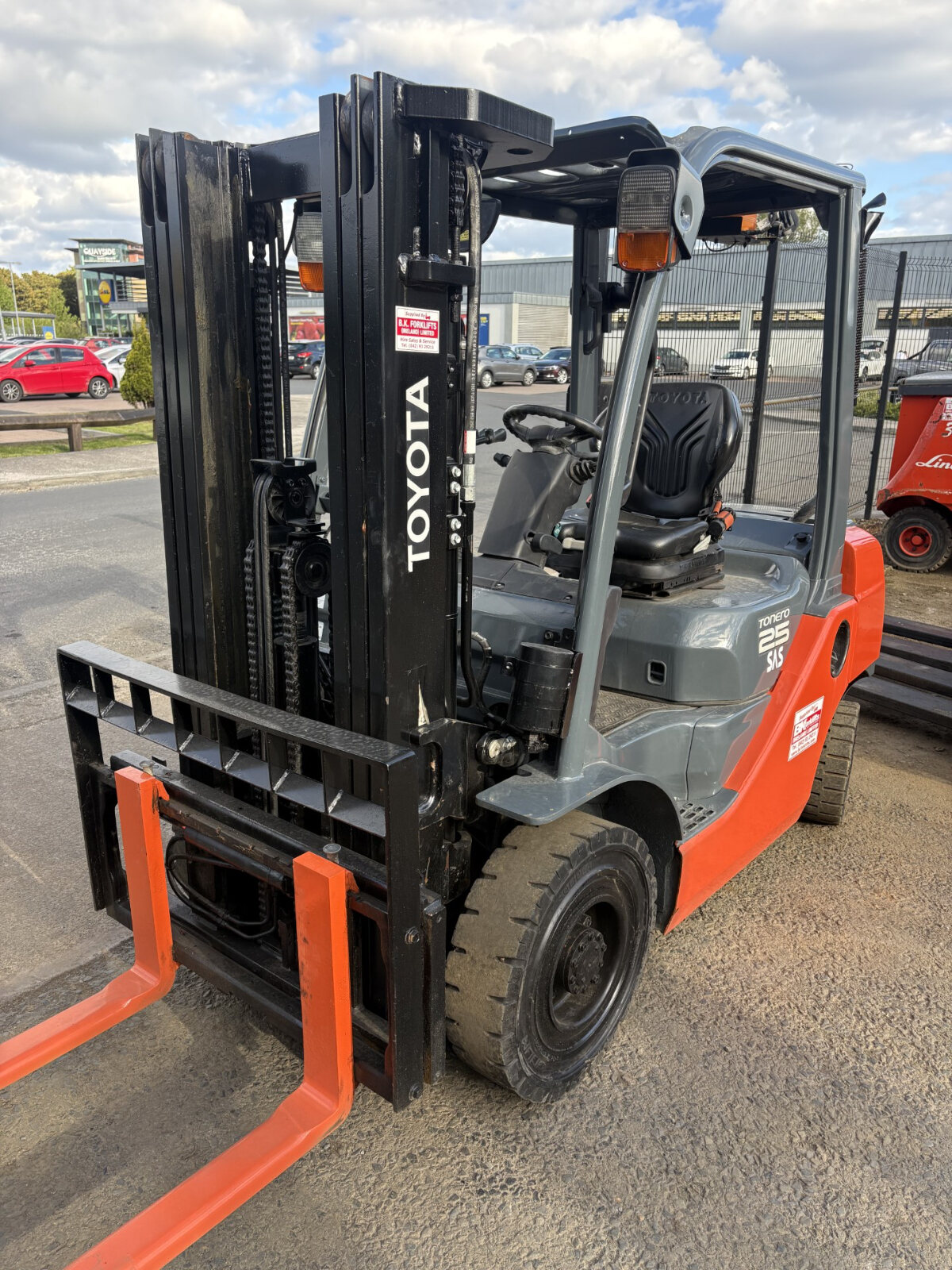 Toyota 2.5 Ton Forklift