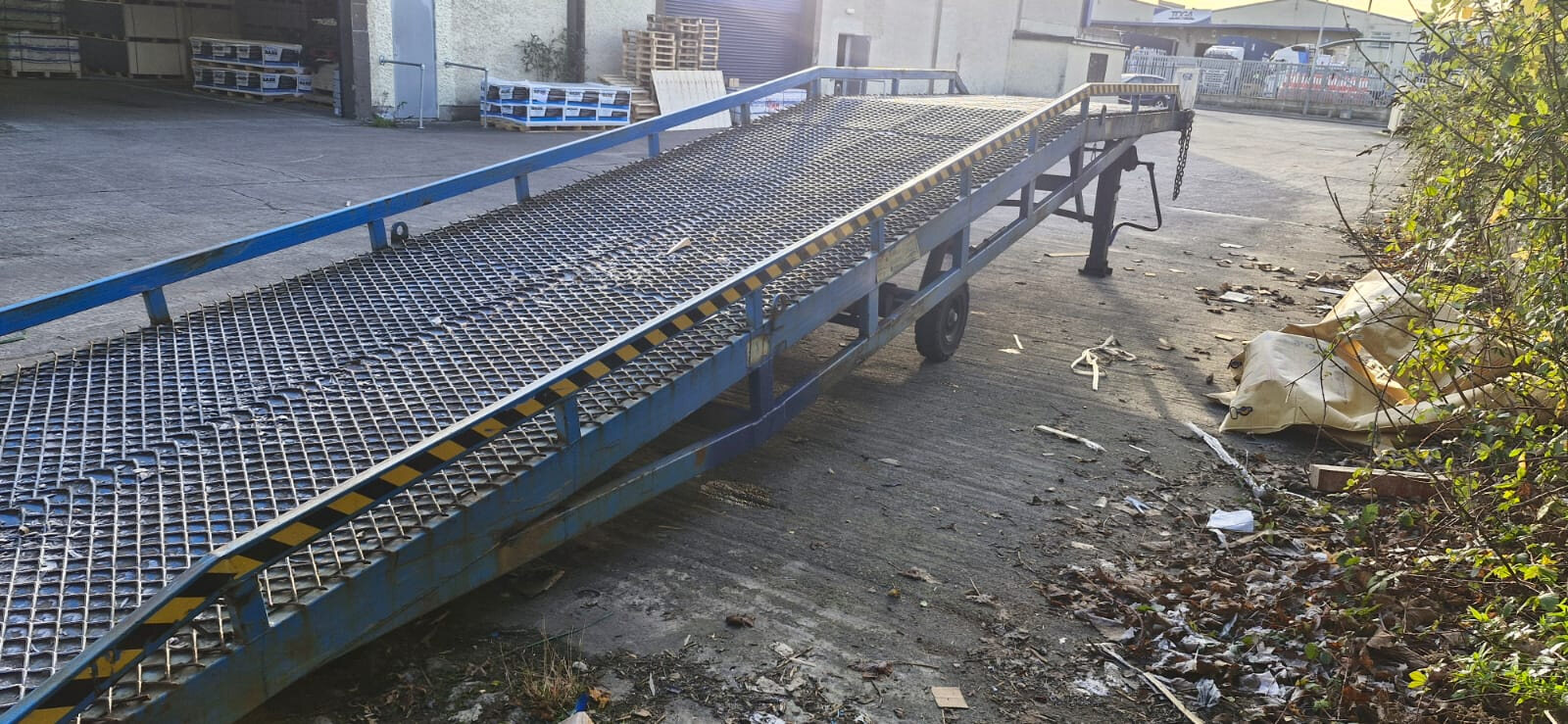 Forklift Container Ramp