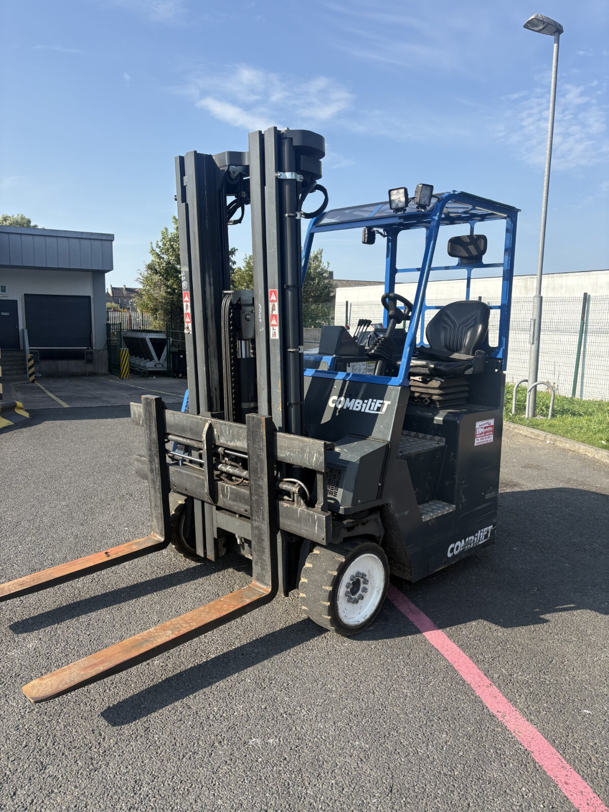COMBILIFT CB4000