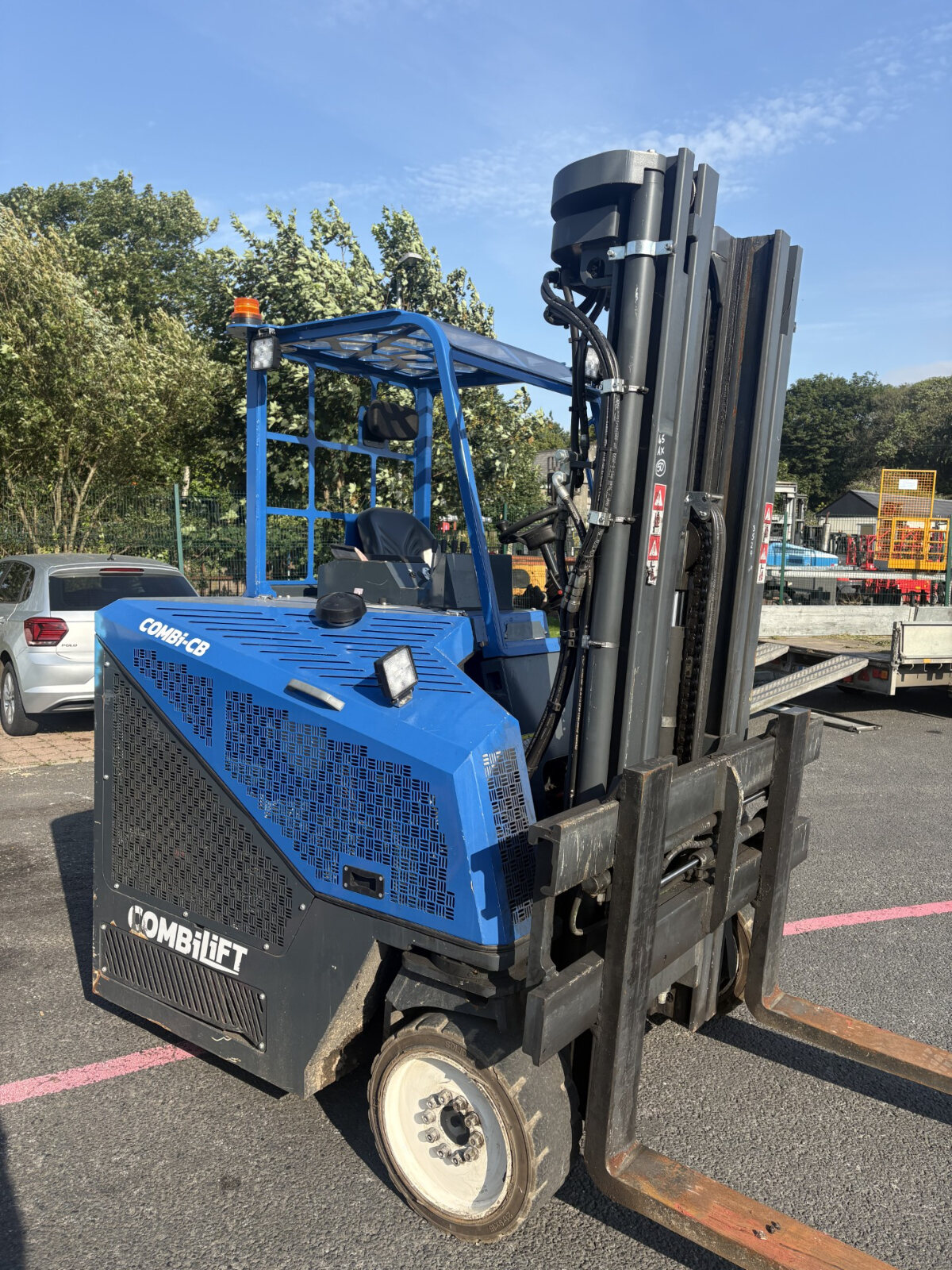 COMBILIFT CB4000