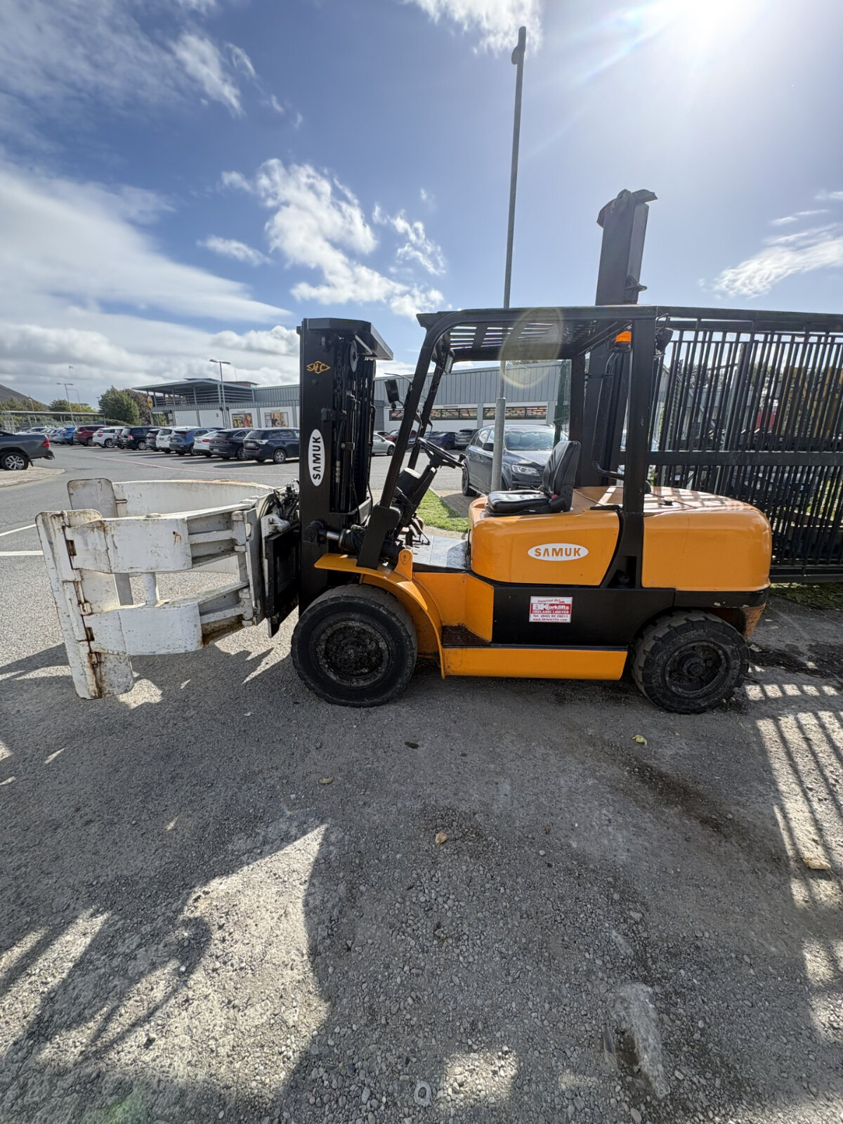 4 Ton Forklift with Paper Clamp