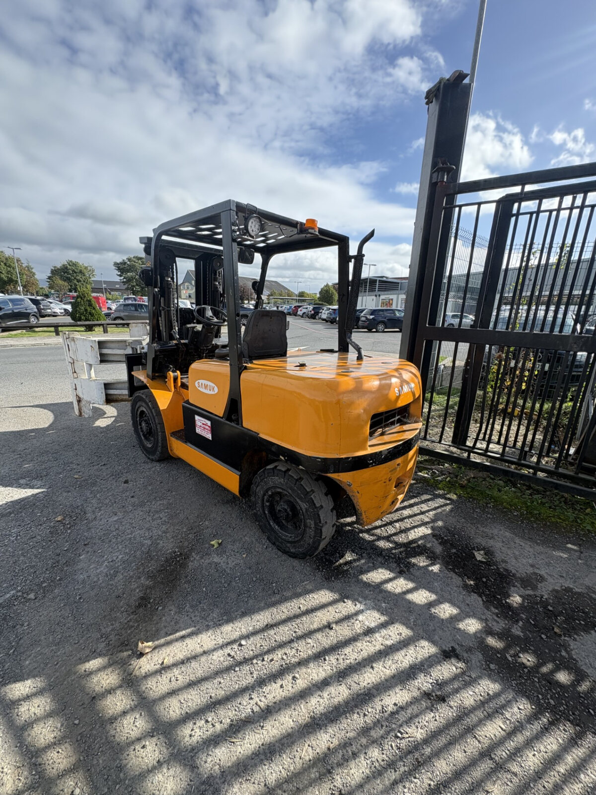 4 Ton Forklift with Paper Clamp