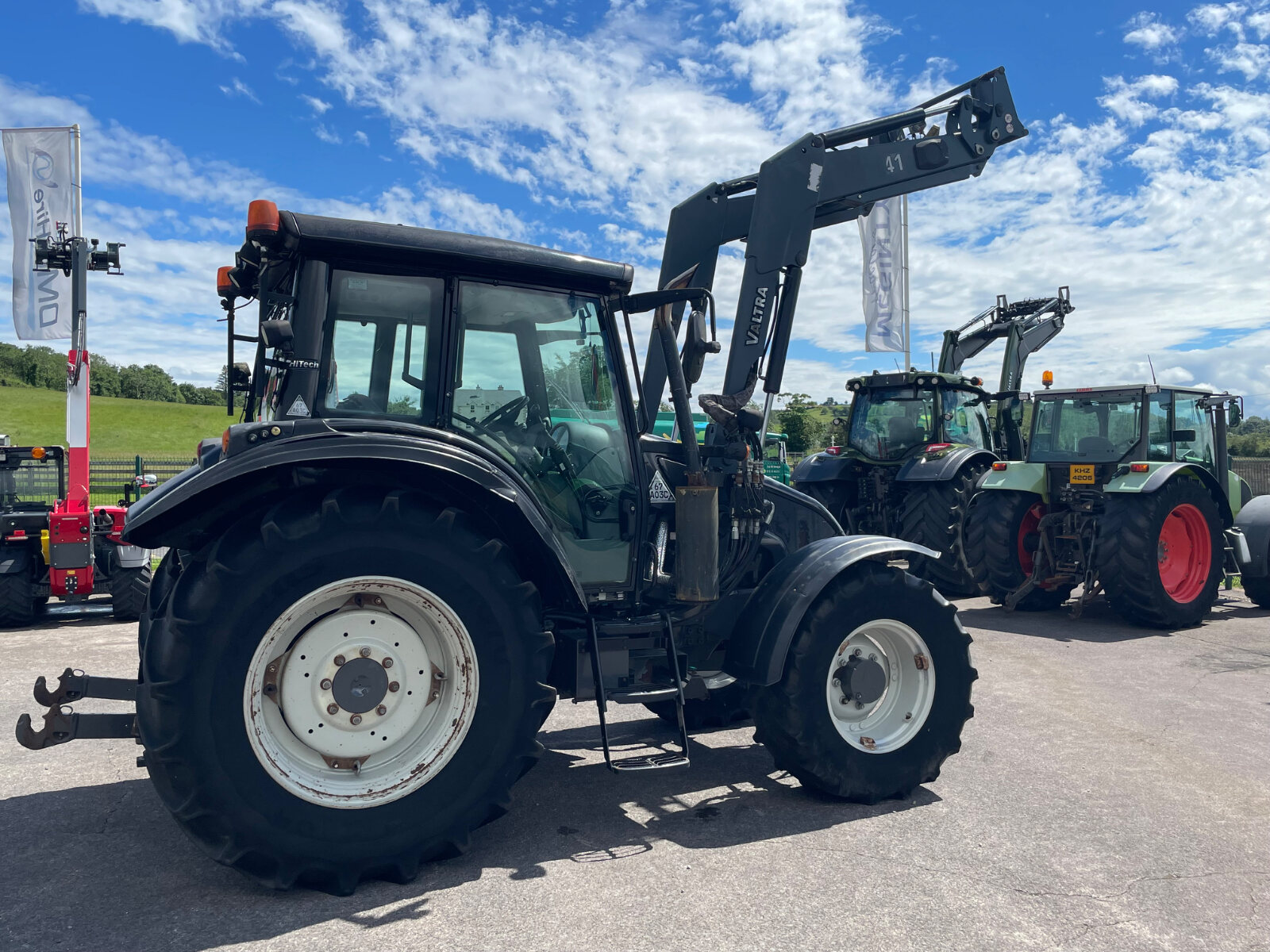 Valtra Valtra N103 High Tech | Mcginty Tractors